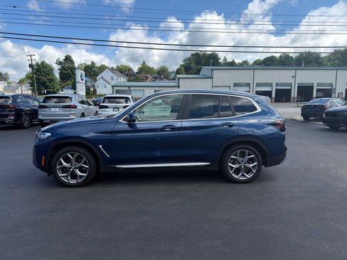 Used 2023 BMW X3 xDrive30i w/ Premium Package AWD/4WD image 4