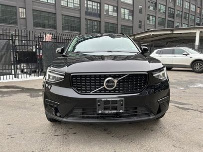 Certified 2024 Volvo XC40 B5 Core