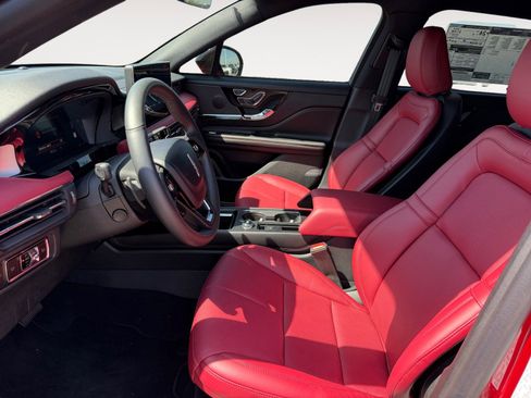 New 2026 Lincoln Corsair Reserve w/ Jet Appearance Package AWD/4WD image 9
