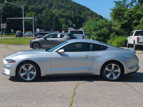 Used 2019 Ford Mustang GT Premium RWD image 7