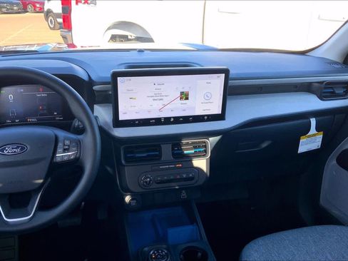 New 2026 Ford Maverick XLT image 6