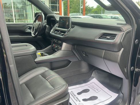 Used 2022 Chevrolet Tahoe RST w/ Luxury Package AWD/4WD image 21
