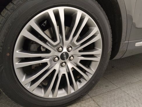 Used 2018 Lincoln MKX Reserve image 31