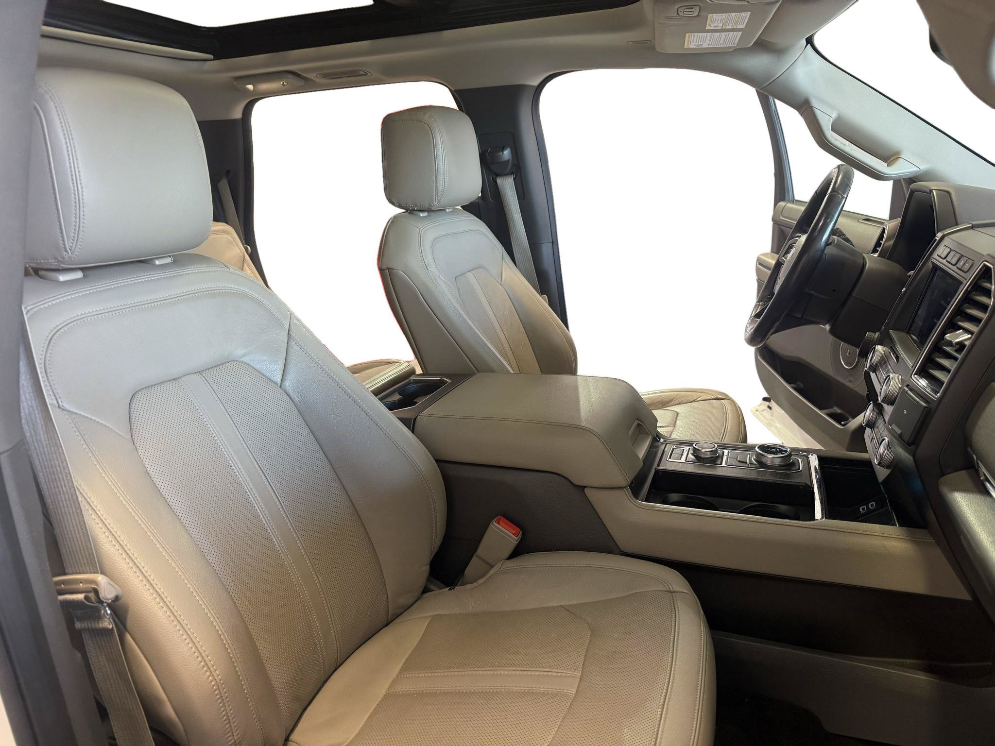 Used 2019 Ford Expedition Max Limited w/ Special Edition Package AWD/4WD image 12