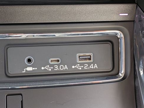 New 2026 Subaru Ascent Limited AWD/4WD image 13