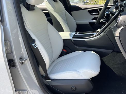New 2026 Mercedes-Benz GLC 300 4MATIC image 33