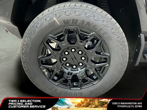 New 2026 GMC Hummer EV 4x4 Crew Cab image 33
