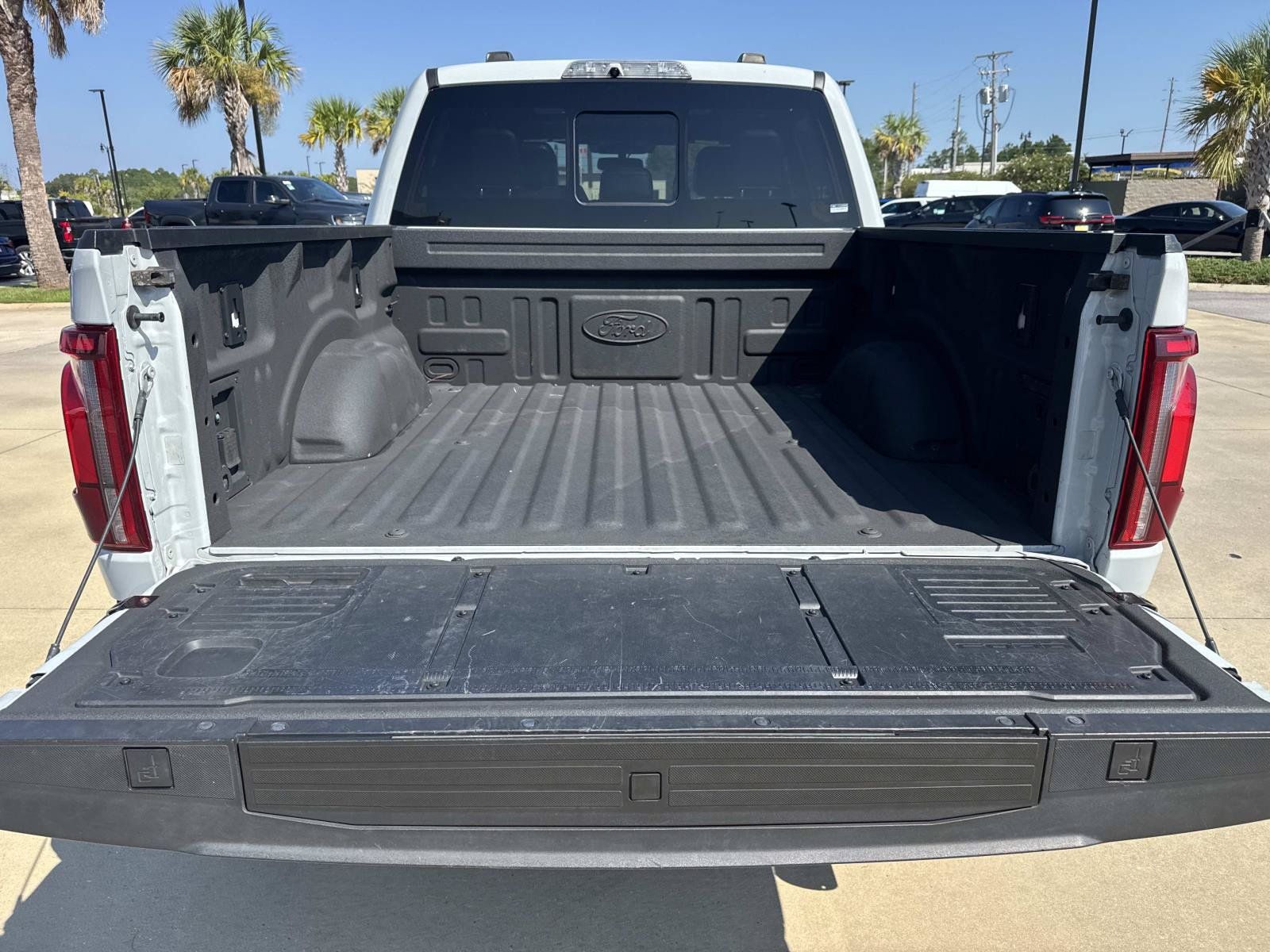 Used 2024 Ford F150 Raptor AWD/4WD image 7