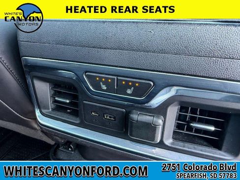 Used 2021 Chevrolet Silverado 1500 High Country w/ Technology Package AWD/4WD image 17