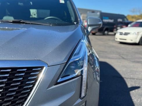 Used 2025 Cadillac XT5 Premium Luxury image 8