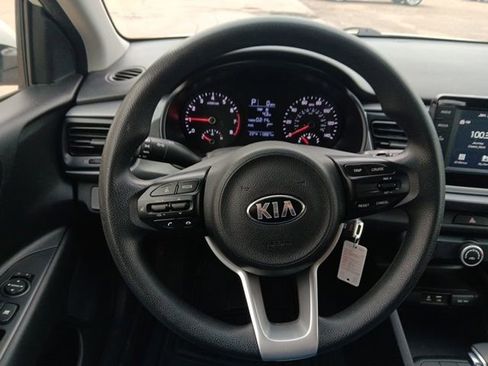 Used 2019 Kia Rio S image 11