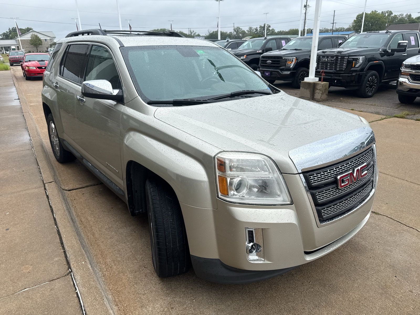 Used 2015 GMC Terrain SLT w/ Chrome Edition FWD image 4