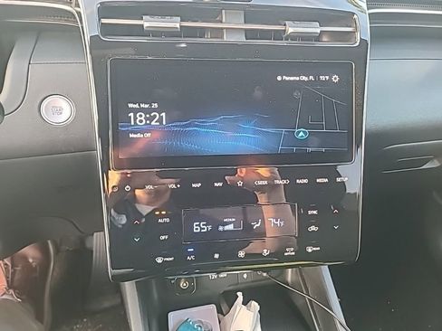 Certified 2024 Hyundai Santa Cruz SEL w/ Activity Package image 7