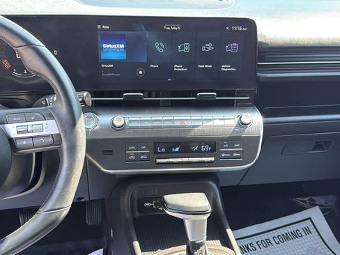 Used 2024 Hyundai Kona SEL AWD/4WD image 20
