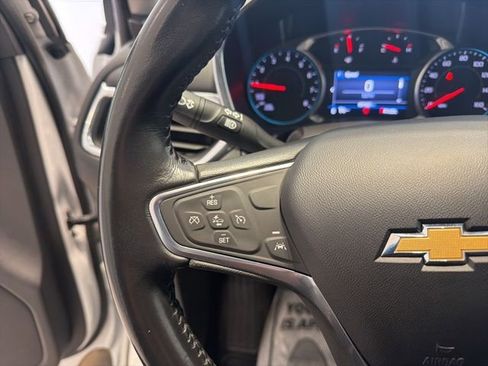 Certified 2019 Chevrolet Equinox LT w/ Driver Convenience Package image 27