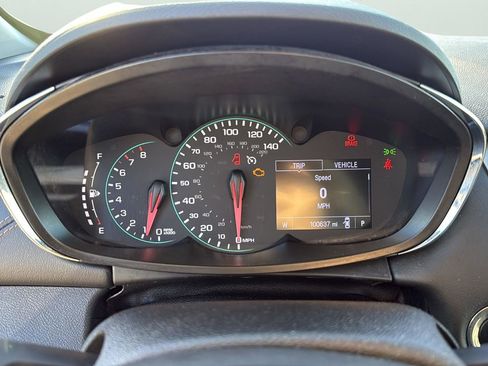 Used 2020 Chevrolet Trax LT w/ Redline Edition image 14