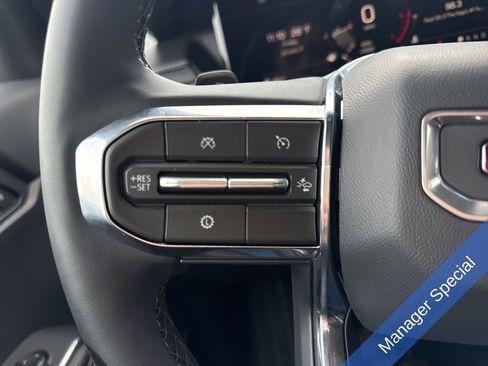 Used 2026 GMC Acadia Elevation w/ Black Edition image 16