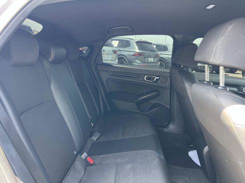 Used 2024 Honda Civic Sport image 29