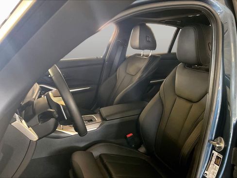 Used 2025 BMW 330i Sedan RWD image 7