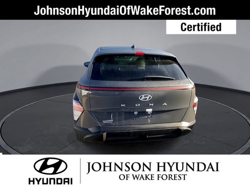 Used 2025 Hyundai Kona SE FWD image 7