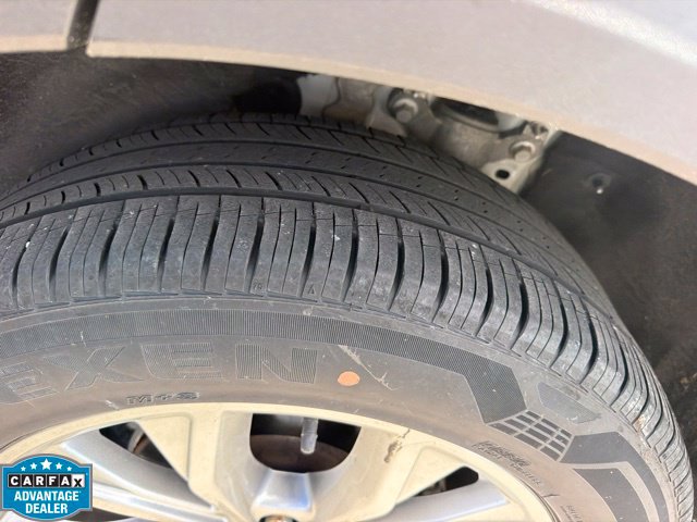 Used 2020 Ford Explorer XLT w/ Equipment Group 202A AWD/4WD image 6