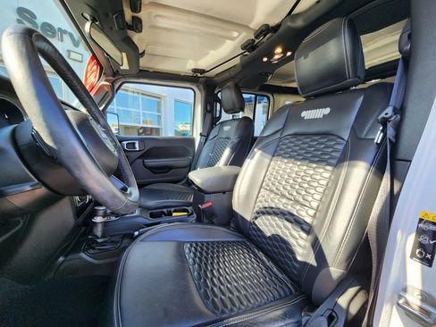Used 2022 Jeep Wrangler Unlimited Sport image 24