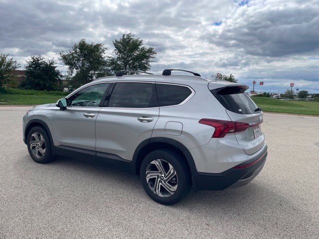 Used 2023 Hyundai Santa Fe SEL FWD image 4
