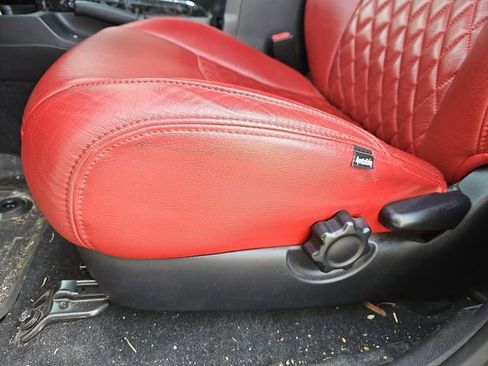 Used 2017 Toyota Tacoma SR5 w/ Tow Package image 13