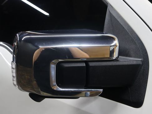 Used 2023 Ford F150 Lariat w/ Equipment Group 502A High image 8