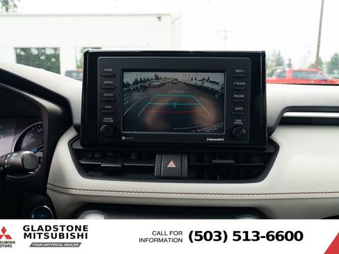 Used 2022 Toyota RAV4 XLE w/ Convenience Package AWD/4WD image 16