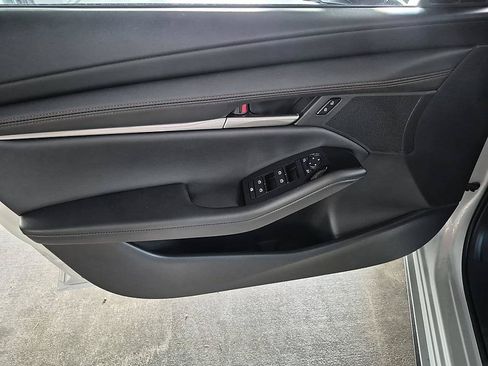 New 2026 MAZDA MAZDA3 s Sport FWD image 11