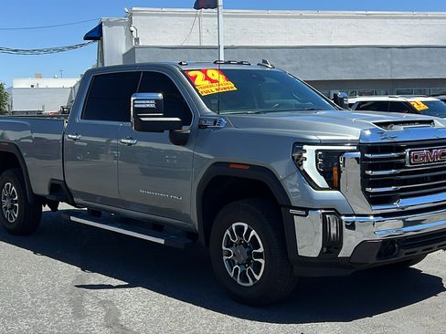 Certified 2024 GMC Sierra 2500 SLT w/ SLT Convenience Package AWD/4WD image 3