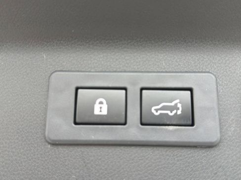 Certified 2025 Subaru Forester Limited AWD/4WD image 30