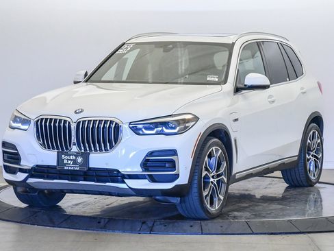 Used 2023 BMW X5 xDrive45e w/ Climate Comfort Package image 1