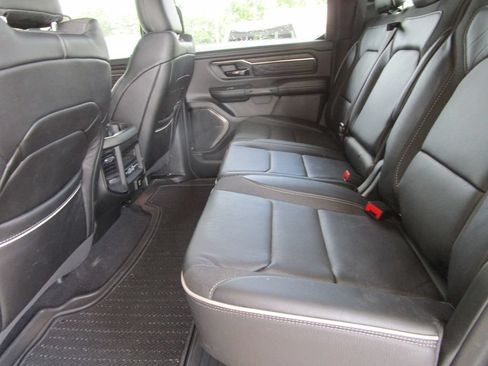 Used 2025 RAM 1500 Limited w/ Off Road Group AWD/4WD image 25