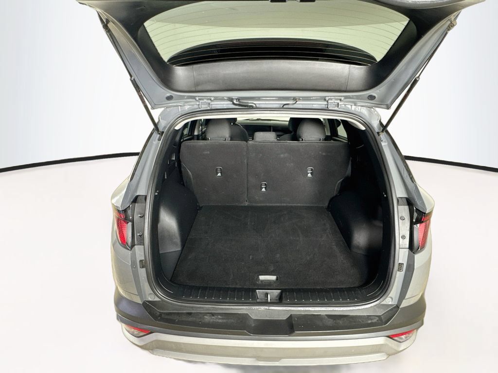 Used 2025 Hyundai Tucson SEL AWD/4WD image 23