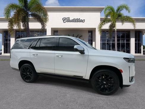 Certified 2023 Cadillac Escalade Sport Platinum w/ LPO, ONYX Package AWD/4WD image 17