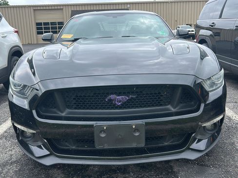 Used 2015 Ford Mustang GT RWD image 9
