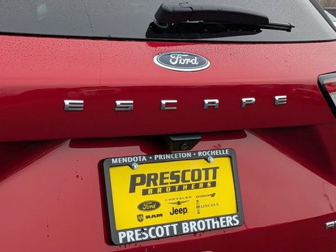 Used 2022 Ford Escape SE w/ Convenience Package AWD/4WD image 24