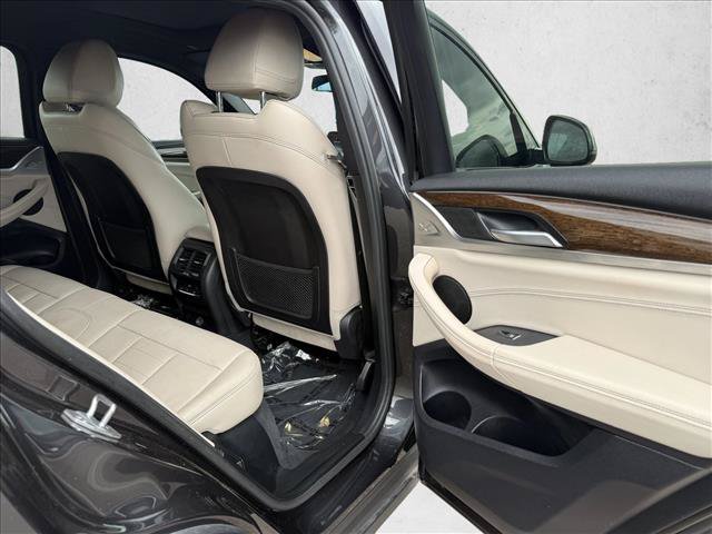 Used 2019 BMW X4 xDrive30i w/ Convenience Package AWD/4WD image 23