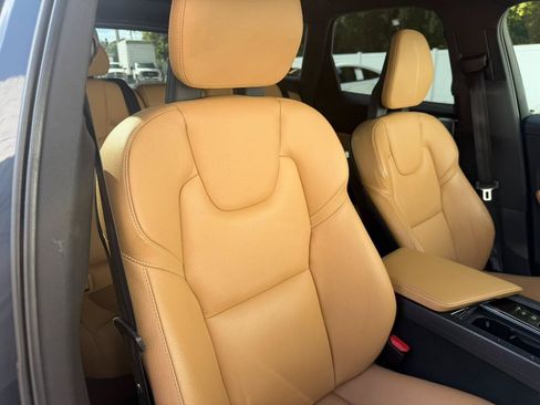 Used 2018 Volvo XC60 T6 Momentum w/ Convenience Package AWD/4WD image 47