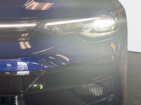 New 2026 Volkswagen Golf image 10