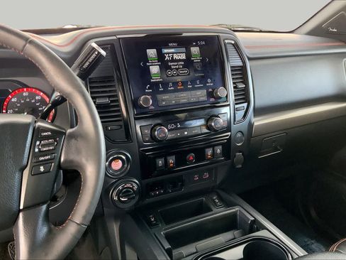 Used 2021 Nissan Titan PRO-4X w/ Pro-4x Convenience Package AWD/4WD image 7