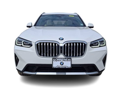 Used 2024 BMW X3 xDrive30i w/ Premium Package AWD/4WD image 2