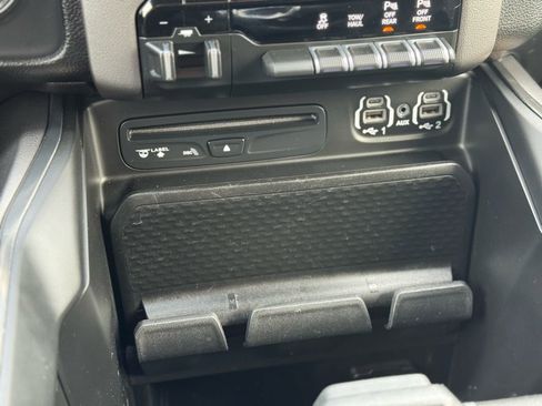 Used 2019 RAM 1500 Sport w/ Level 2 Equipment Group image 18