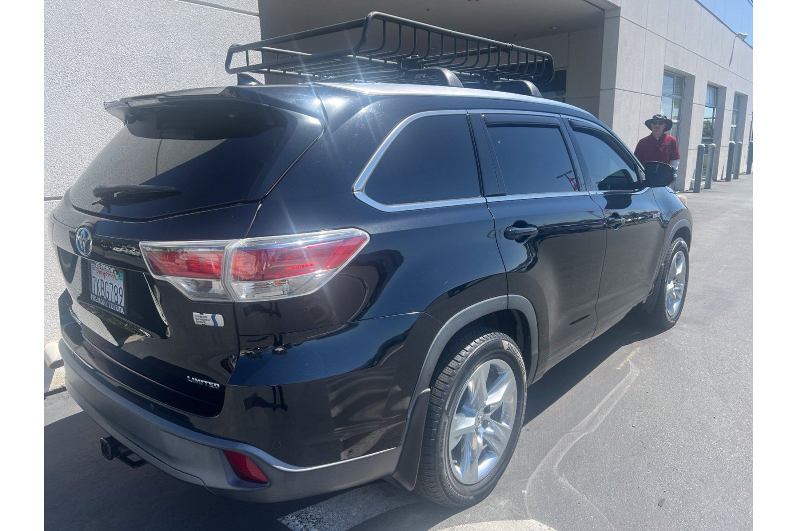 Used 2015 Toyota Highlander Limited Platinum AWD/4WD image 4