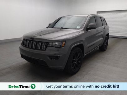 Used 2019 Jeep Grand Cherokee Altitude