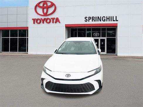 New 2026 Toyota Camry SE image 15