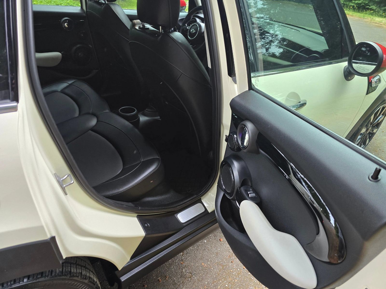Used 2016 MINI Cooper S FWD image 14