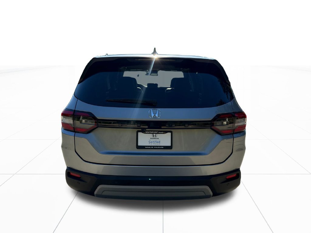 Certified 2025 Honda Pilot EX-L image 7